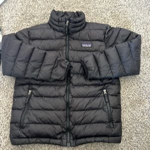 Patagonia down puffer jacket, boys' size Small (7-8).